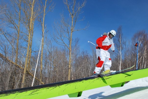 Sping skiing at tremblant
