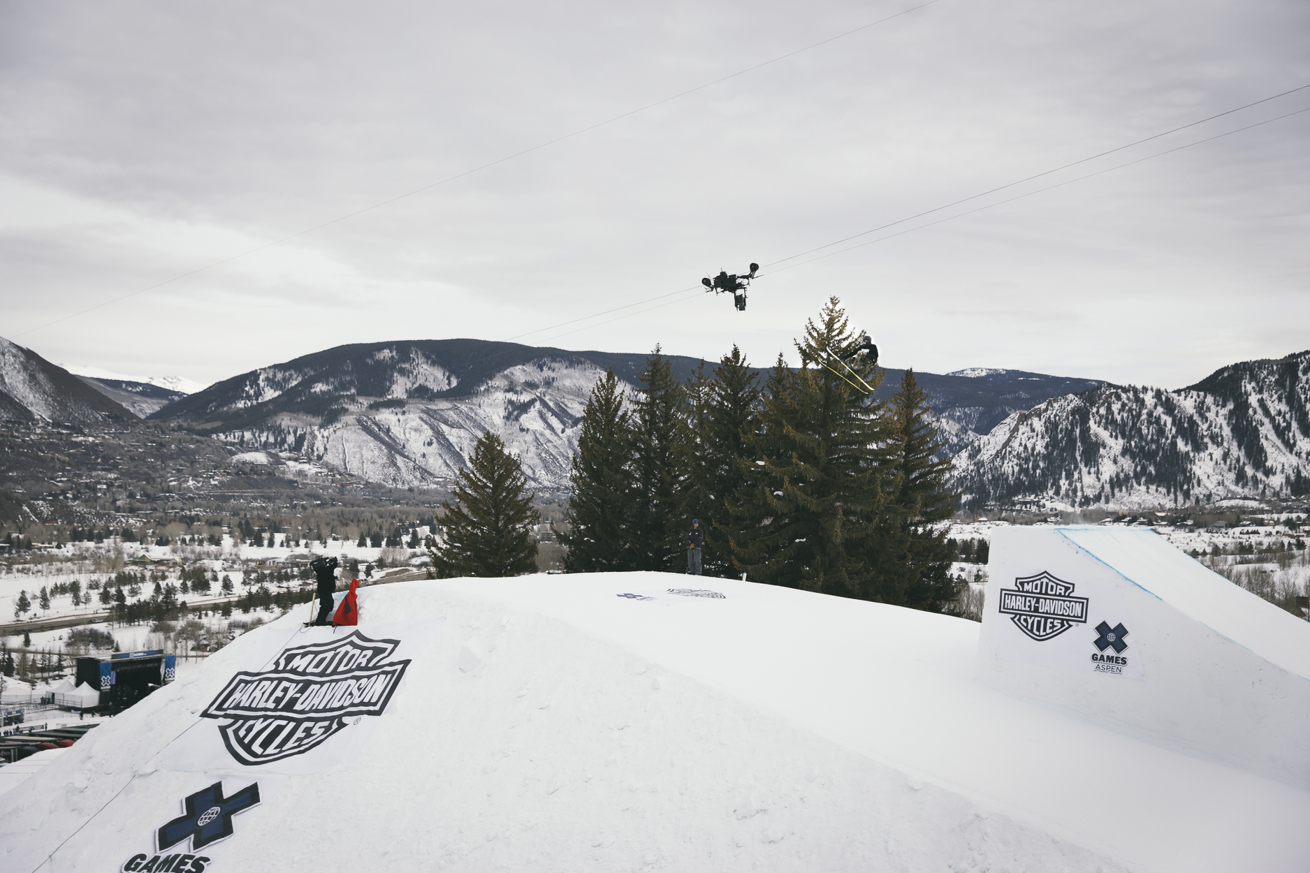 standing out while taking the gold and blending in while sending it