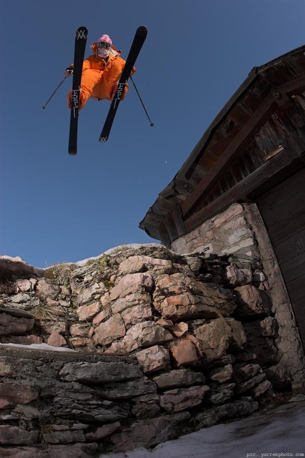 Steezy 180 of the cottage