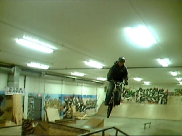 Step-up over kink rail