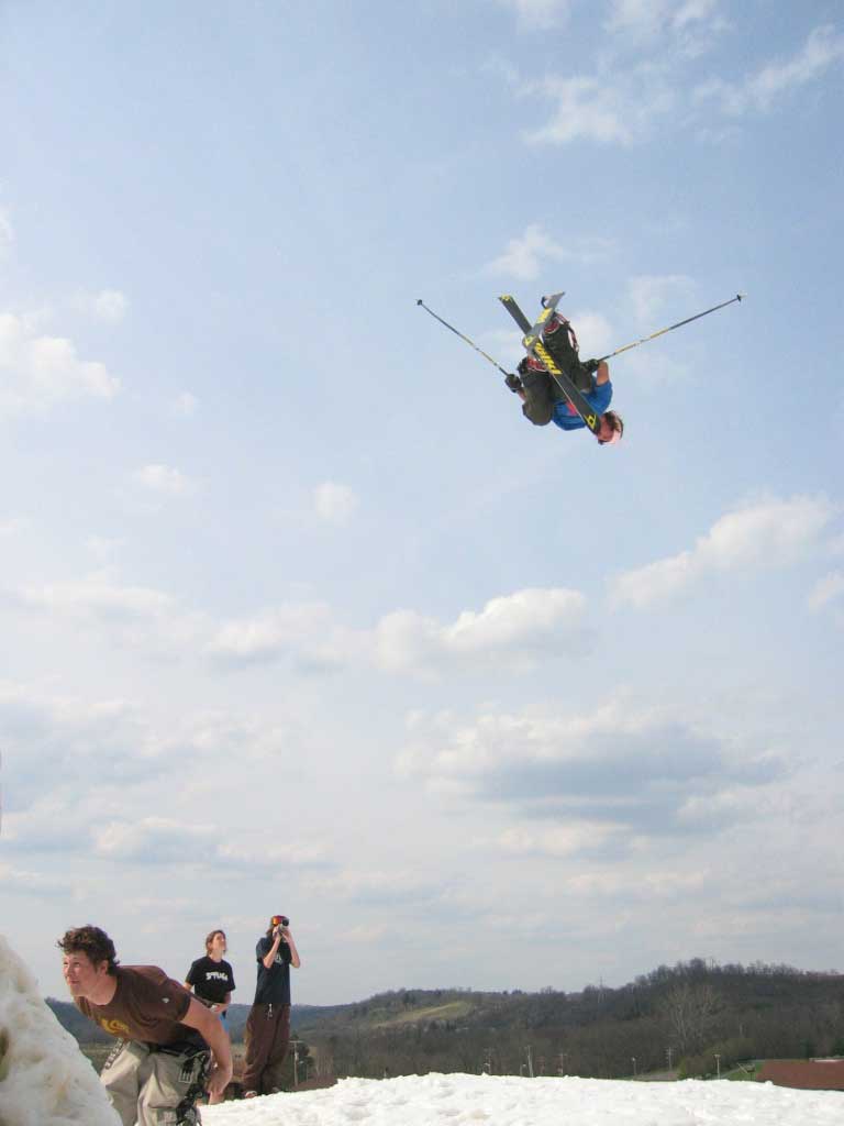 stephen is mooning tom, i like the pic cuz it looks huge