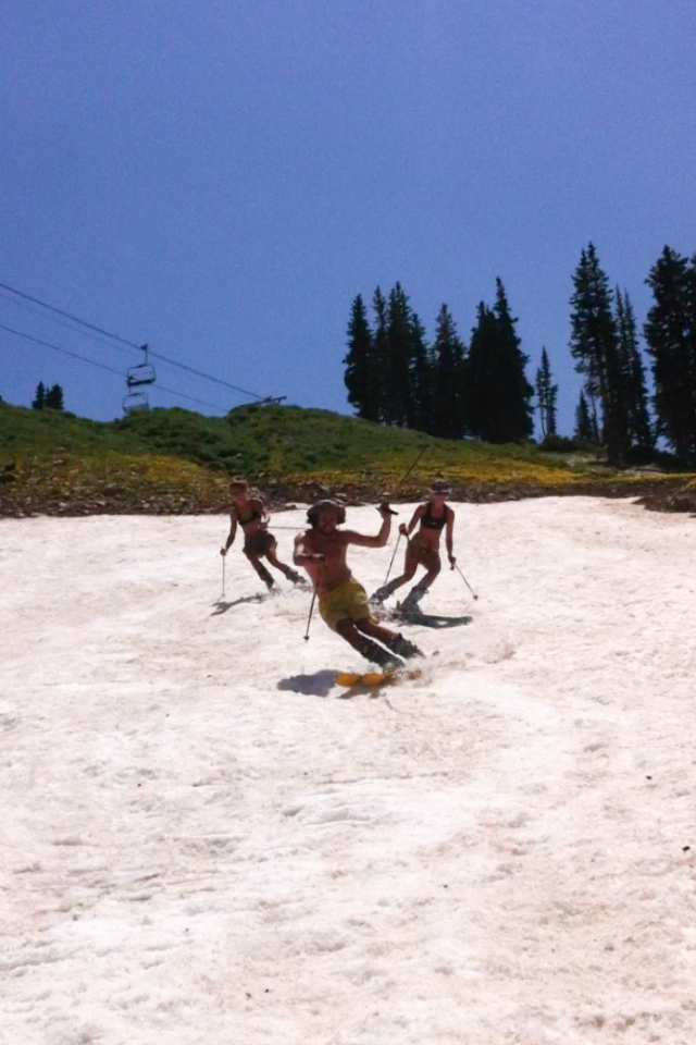 STILL SKIING : July 18 2013