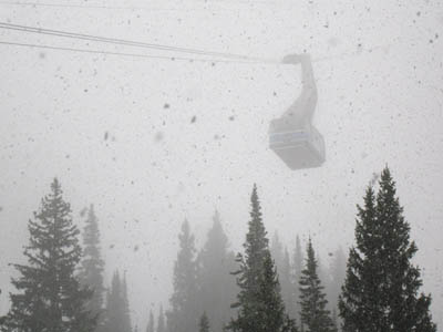 Still snowing in utah