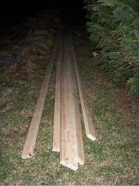 stolen wood used for new box down there vvvvvvv