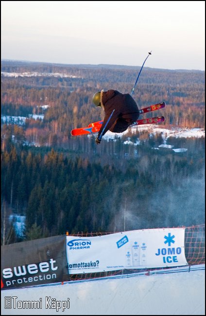 Stomps are sweet.. just hangin around