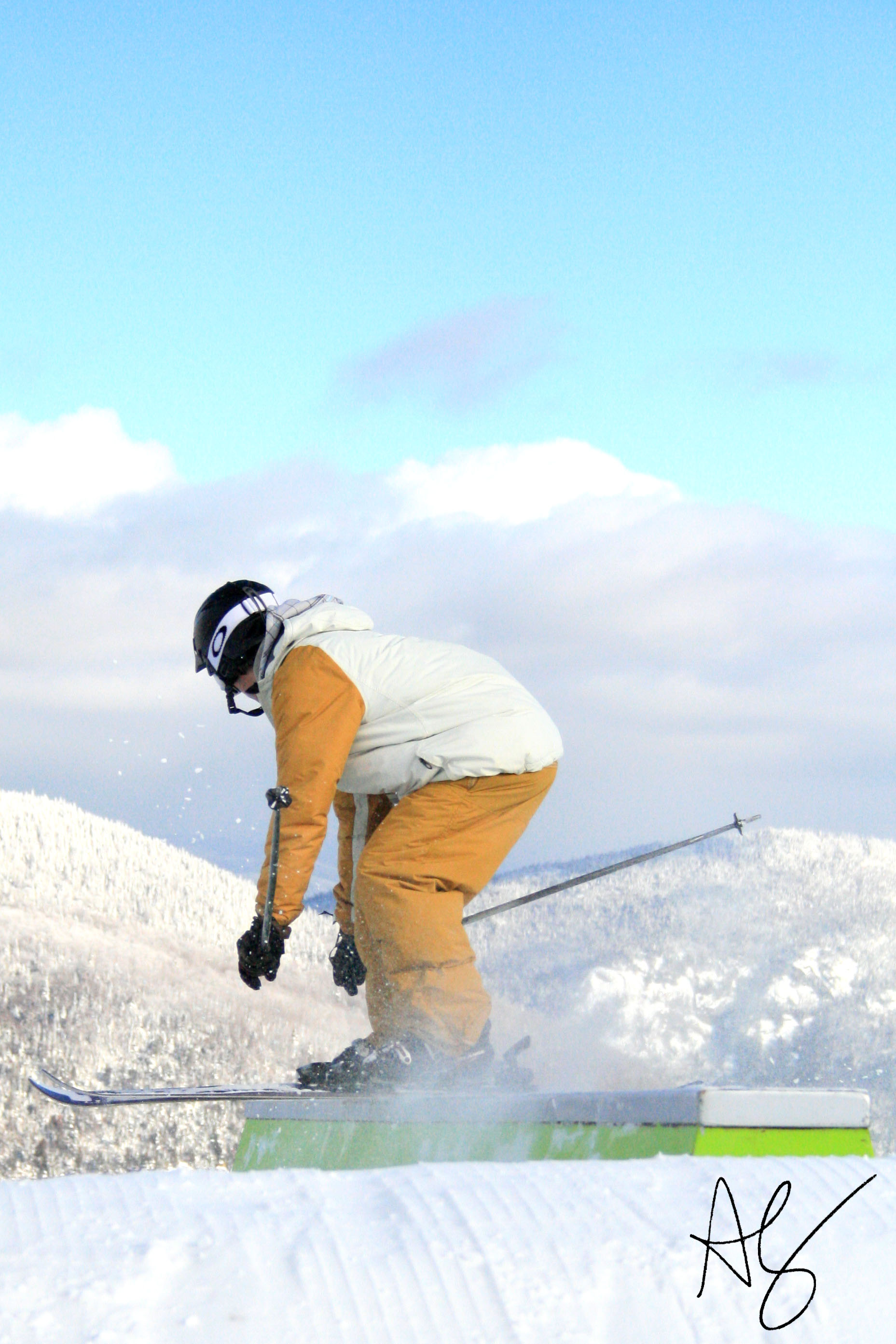 Strait whit background