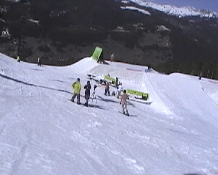 Streakin "SUPERPARK 10" snowboard vid shoot