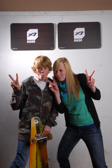 Suck those cheeks in