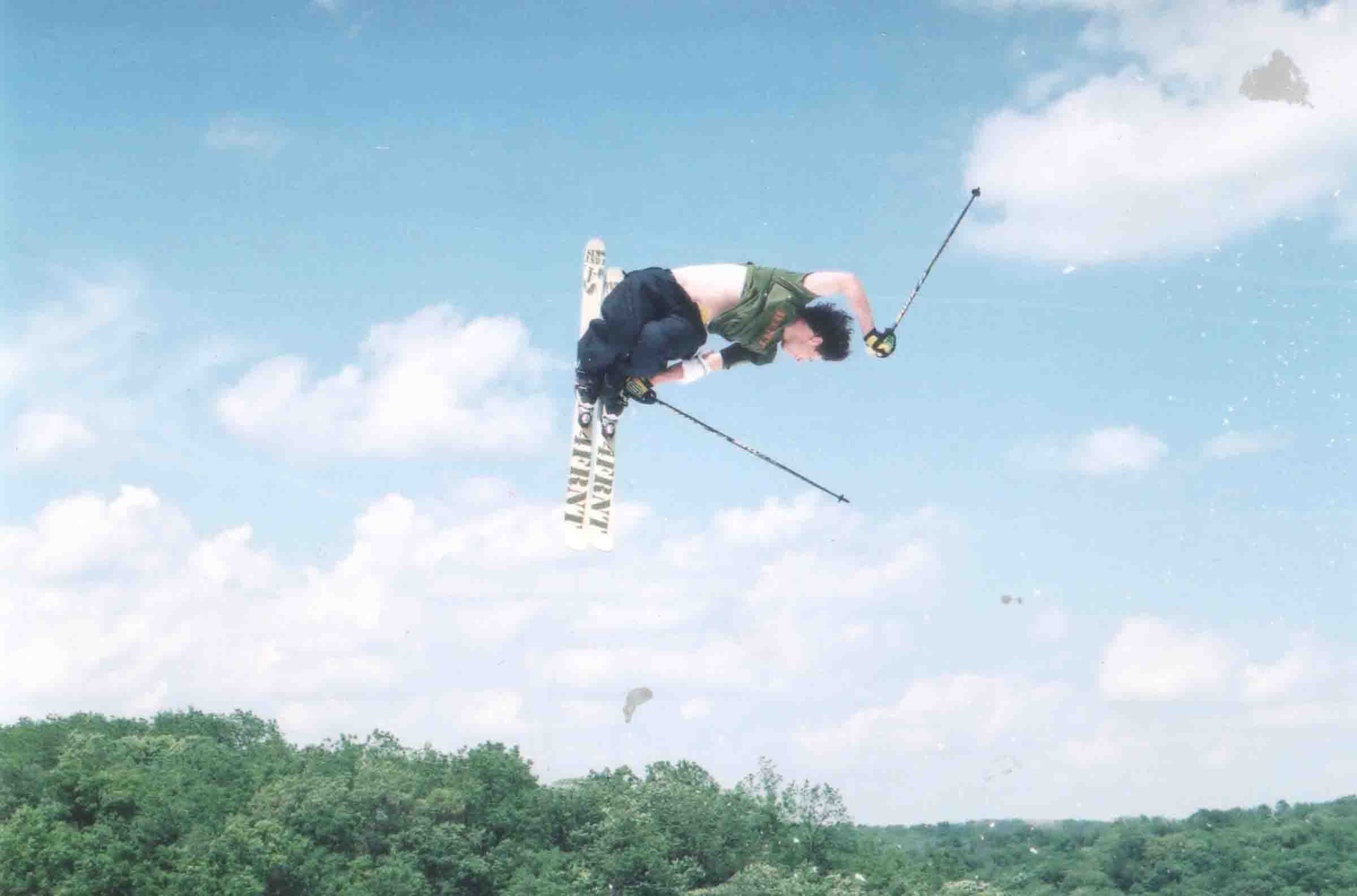 SUMMER SNOWFEST- Cork 9 Opp Mute