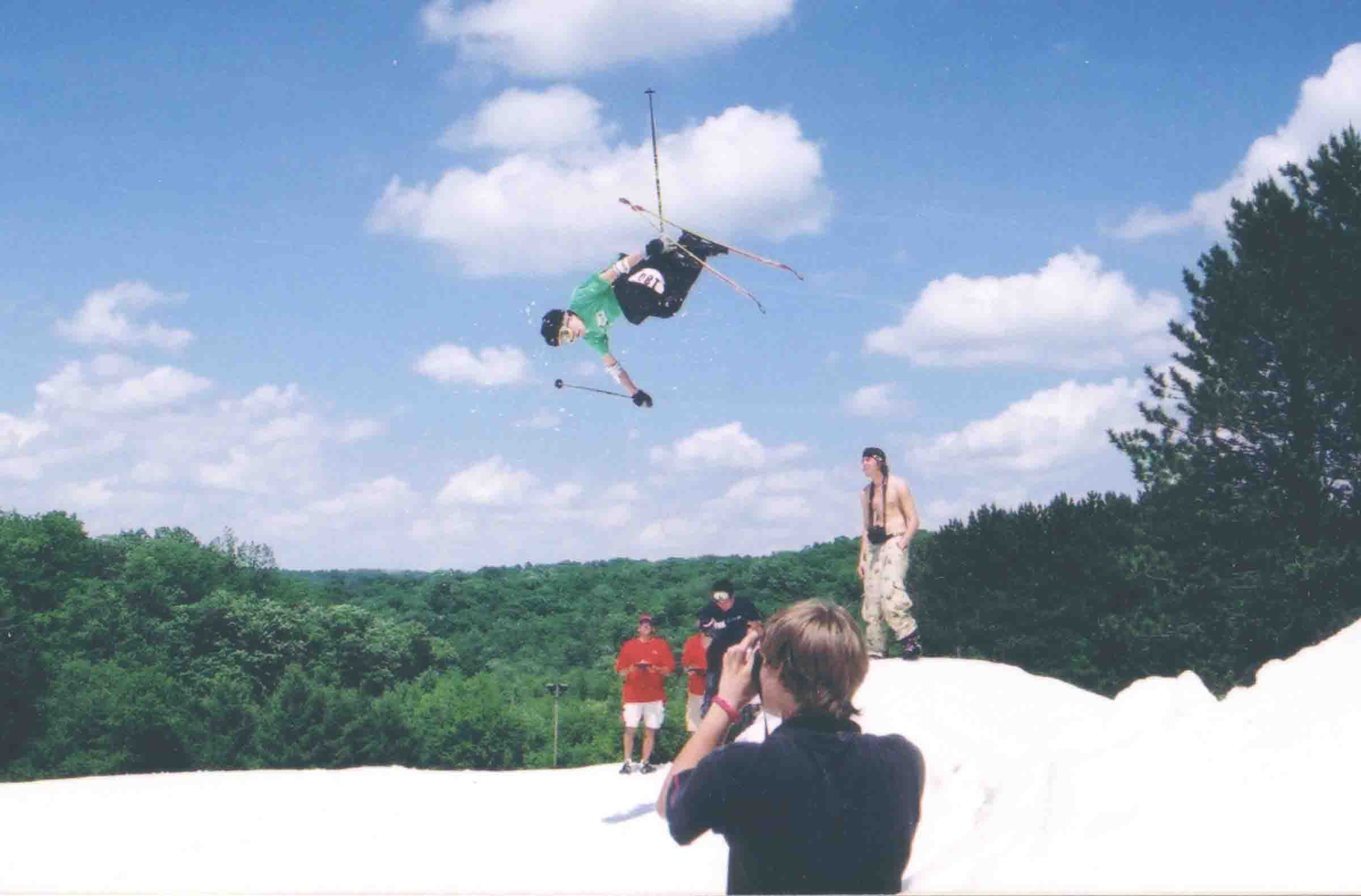 Summer Snowfest- Flippy Spinny thing