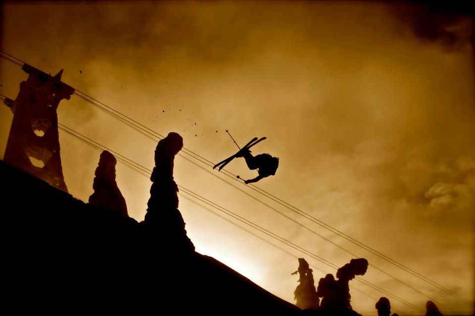 Sun behind the Mountains