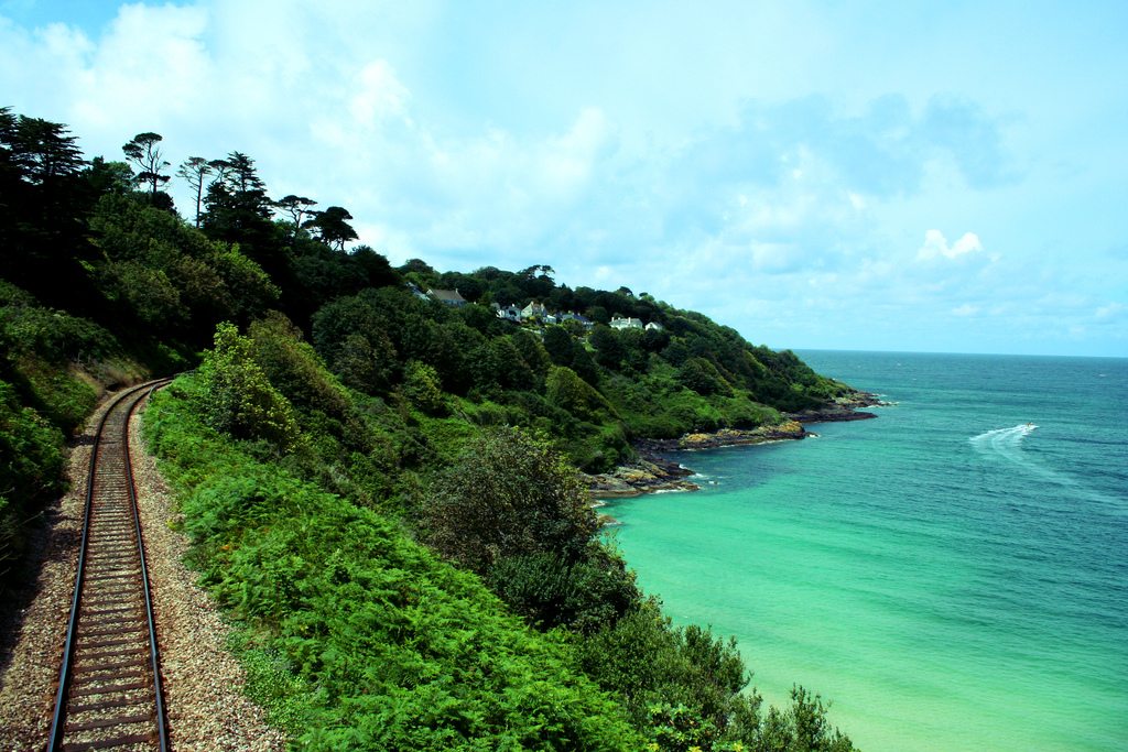 Sunny Seaside TRacks