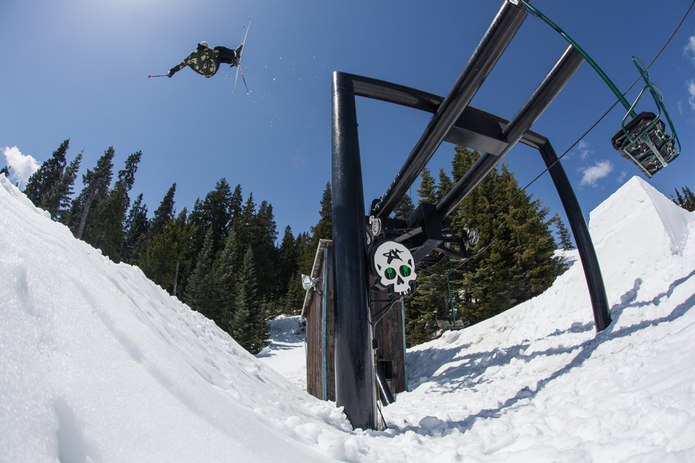 SuperUnknown: Misty Out