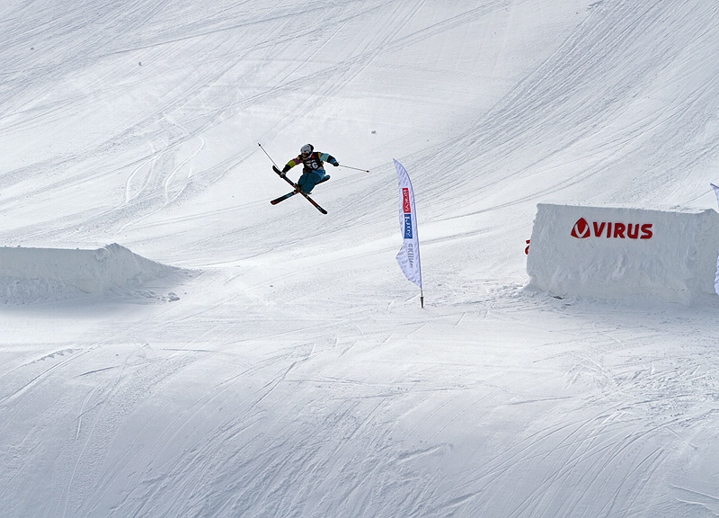 Switch 10 @ Ruka helishot