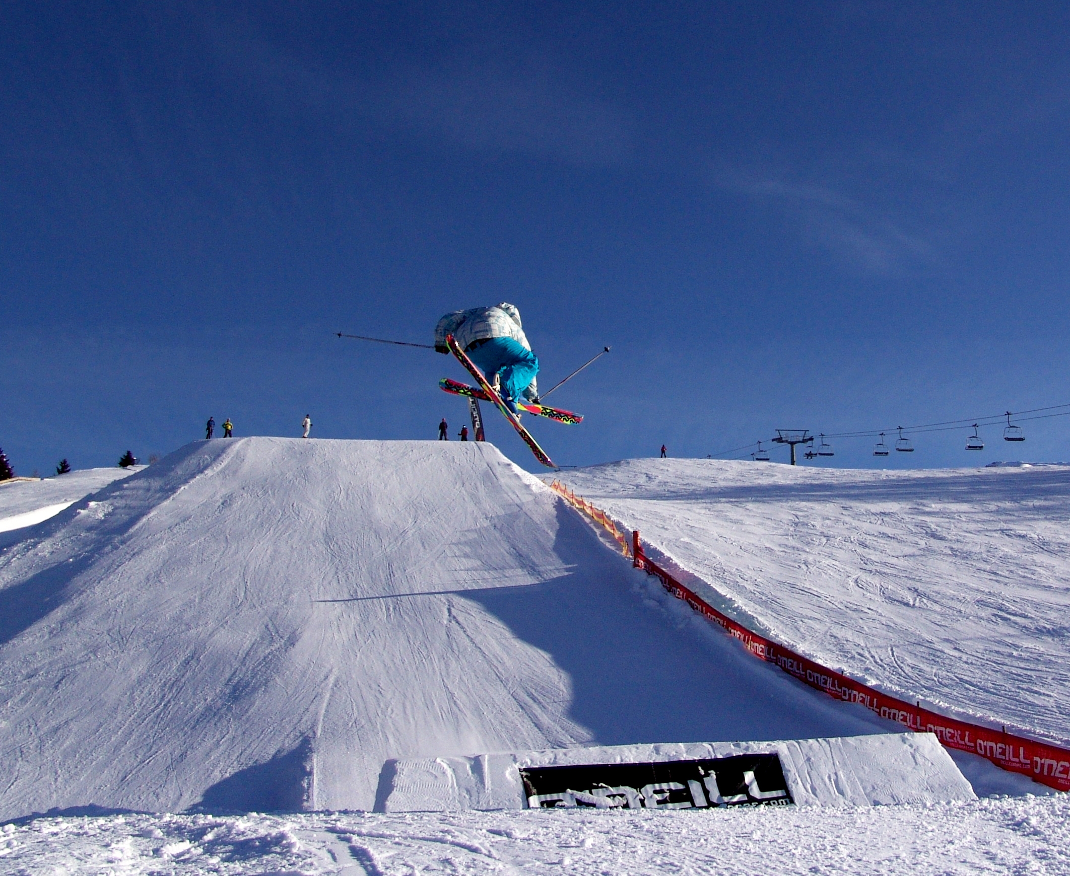 Switch 810 CRASH mute