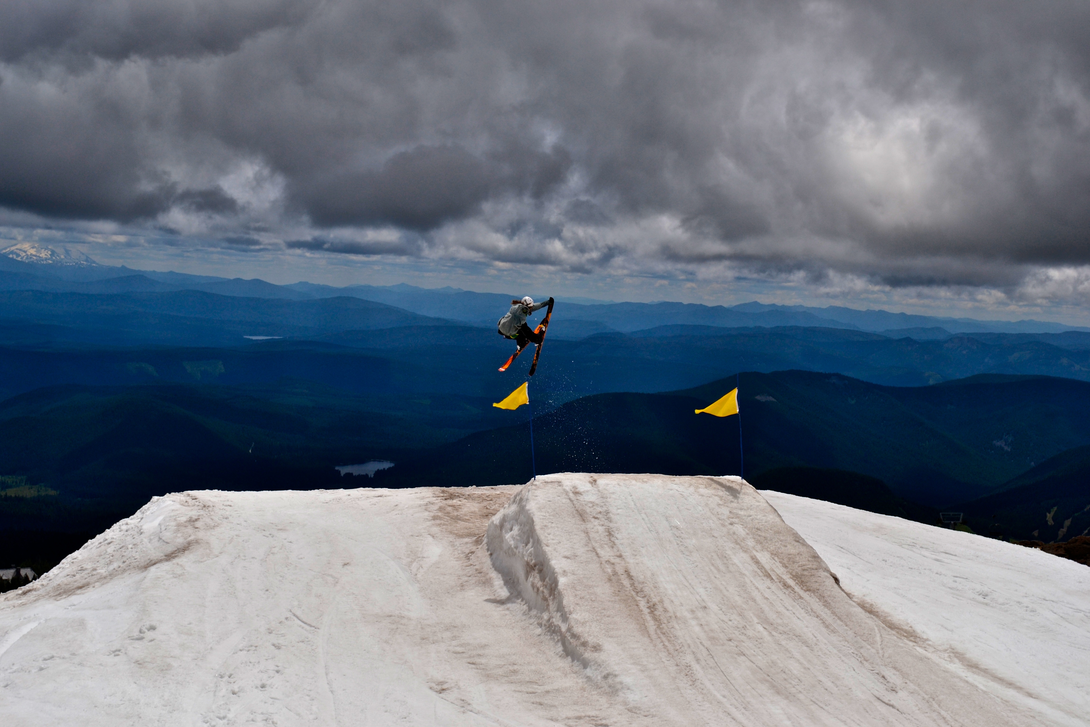 Switch Cork 5 Nose in the clouds