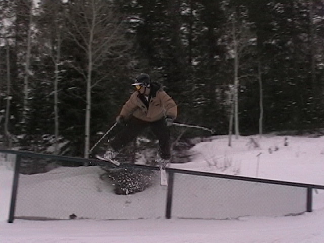 Switch On 450 Off Blue Up Rail