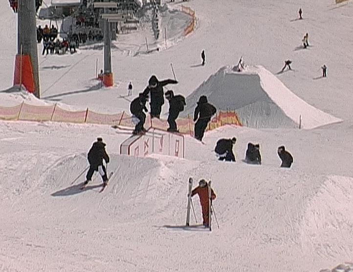 switchin up the kinked box