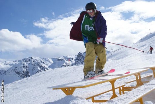 Tables ( 270 in to 270 out)