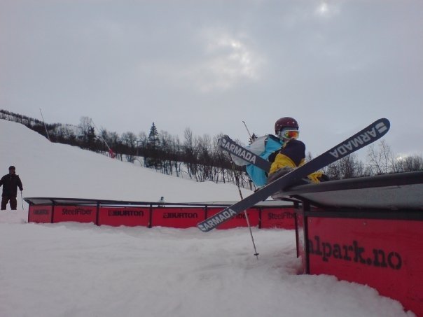 Tailrail on anaconda