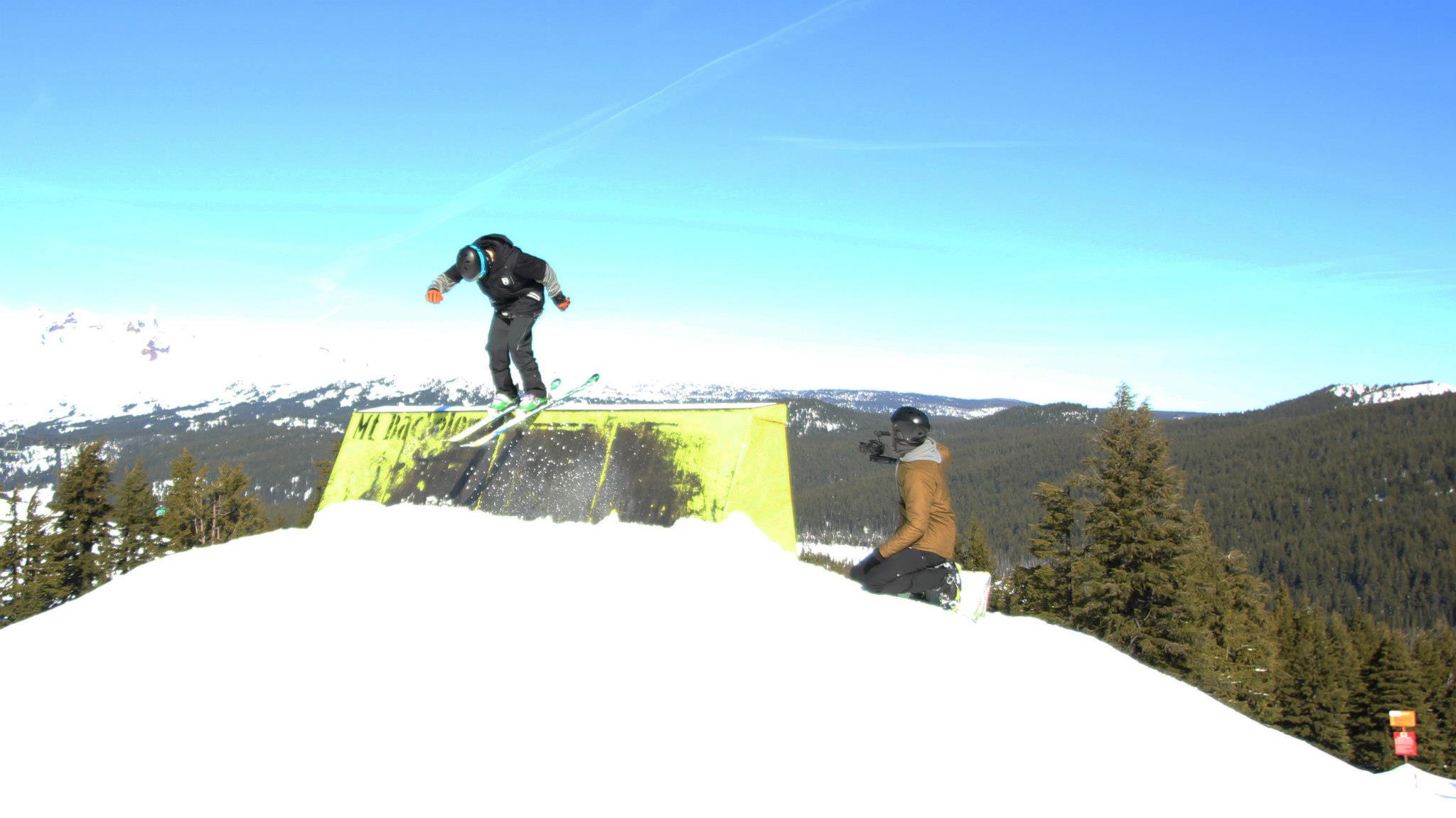 Tailstalls for panos