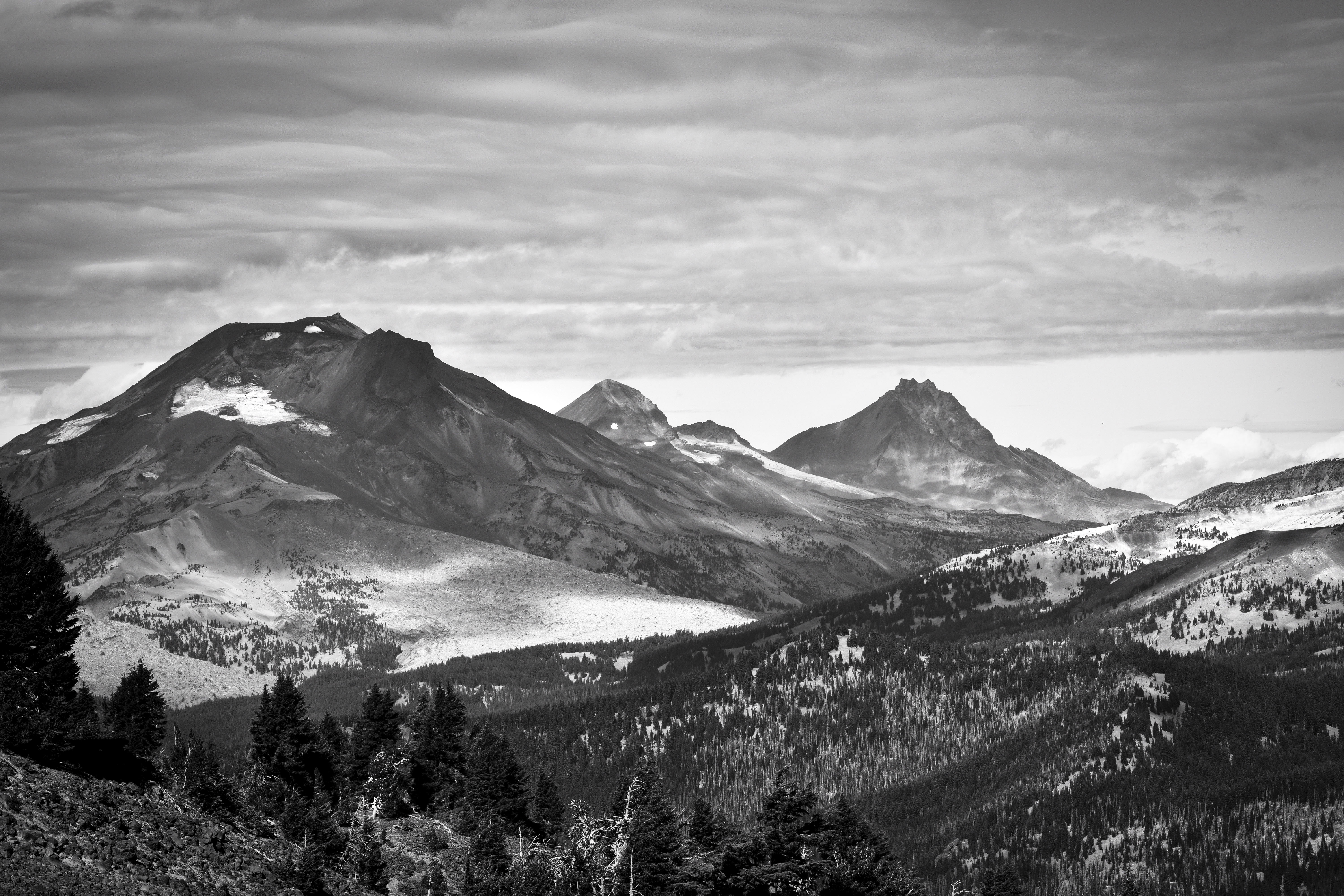 The Beautiful Three Sisters