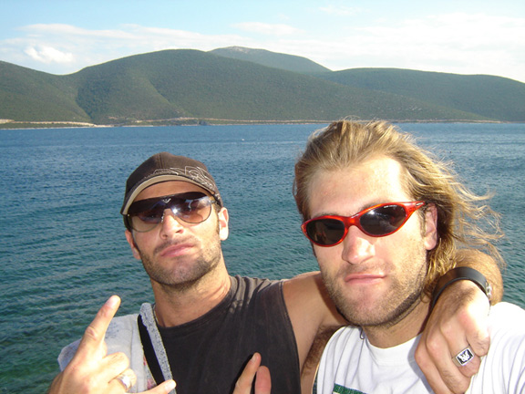 The Brothers Bach, Greek Steeze