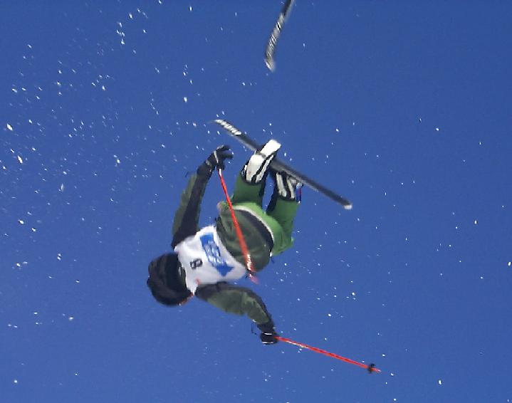 the infamous one ski d-spin