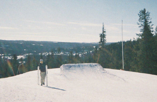 The quality on this pic suck, but the point is nice weather and me walking. Just a good memory from