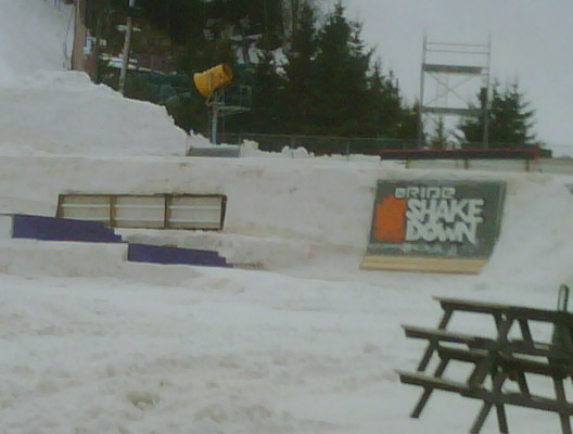 The shake down getting set up at St. Sauveur