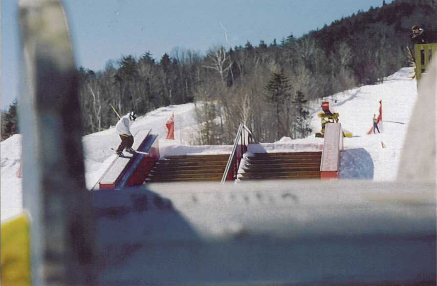 thingy in the foreground with down box