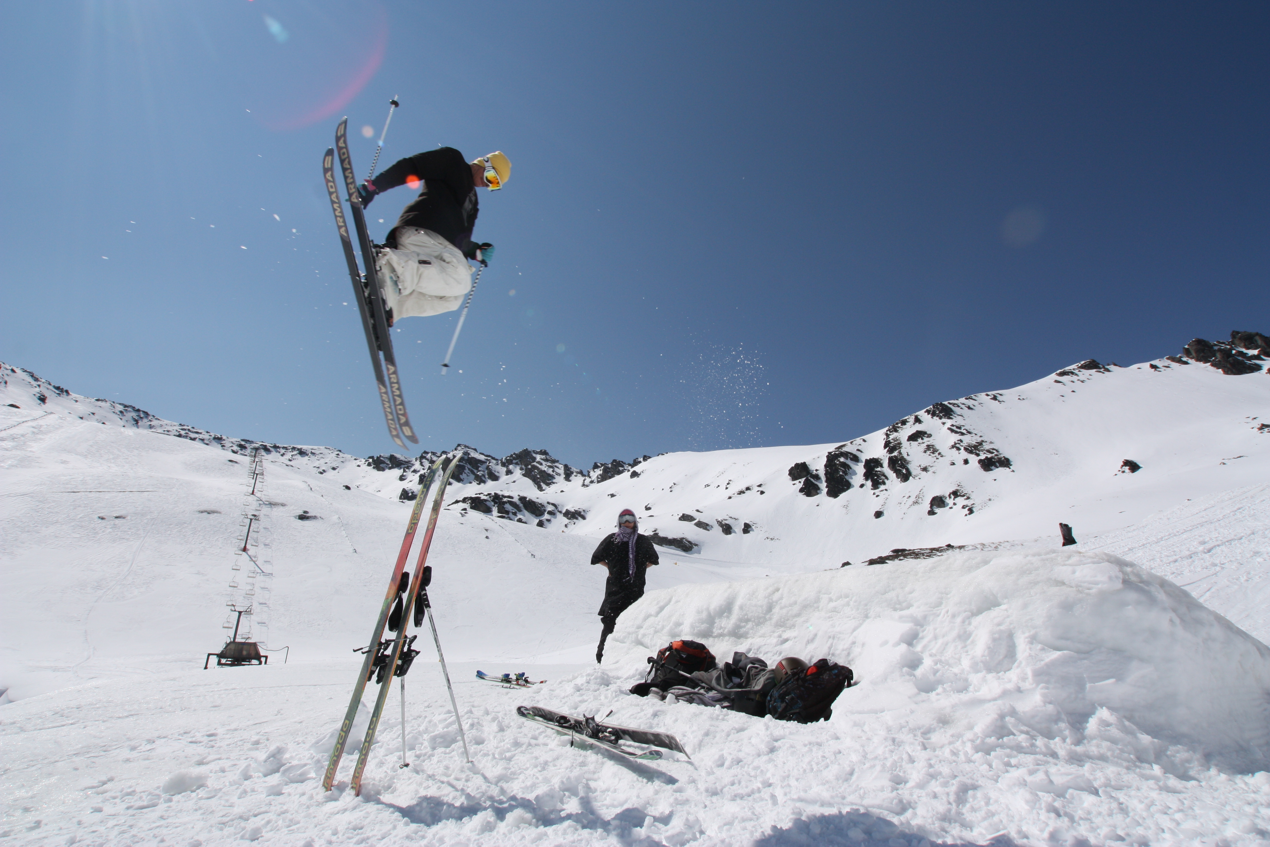 Tip dip nose tap 360