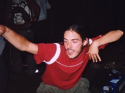 Tommy was sooooo fucked up... he danced without any music or anything loll