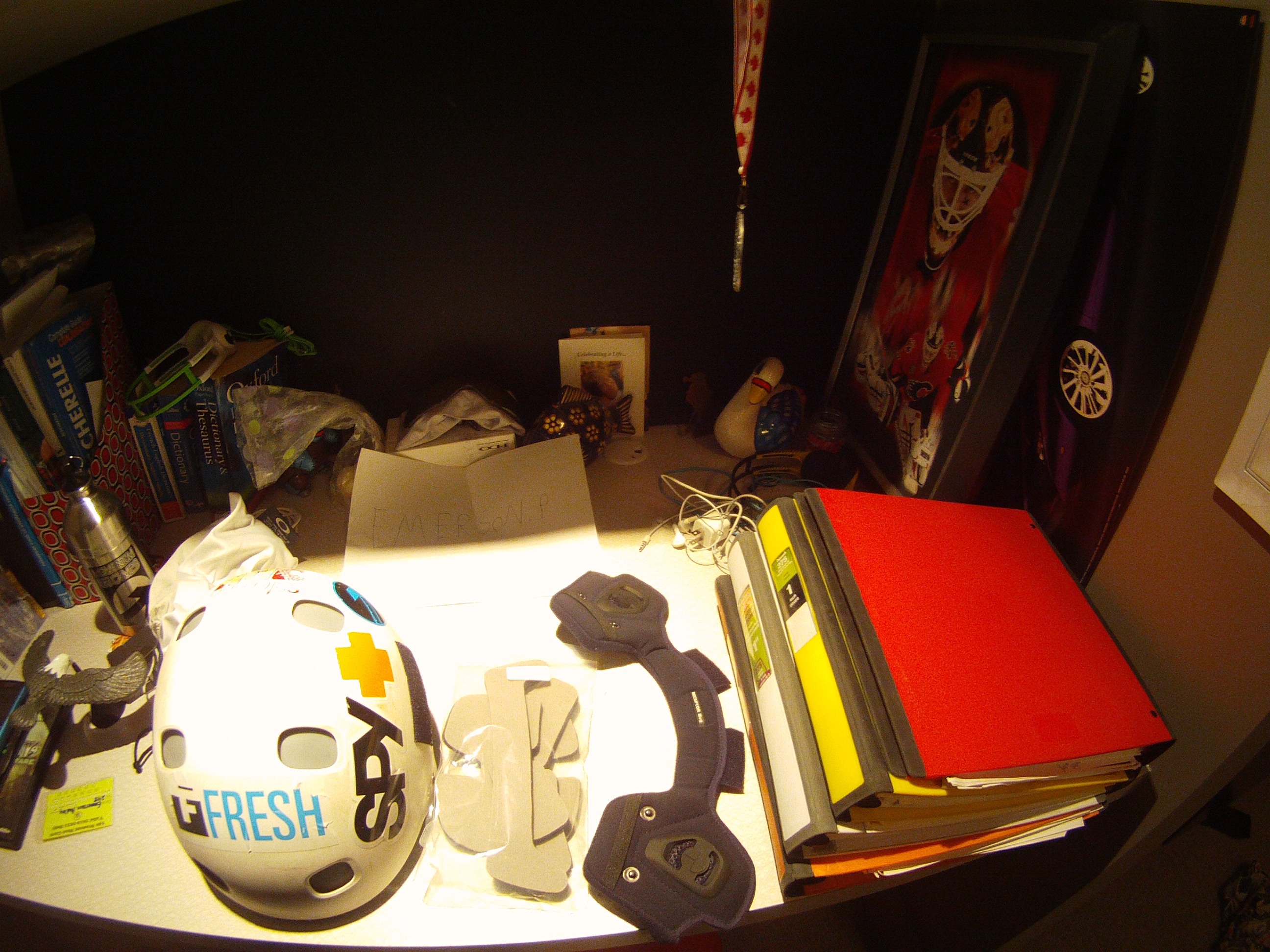 Top of poc helmet with extra set of pads