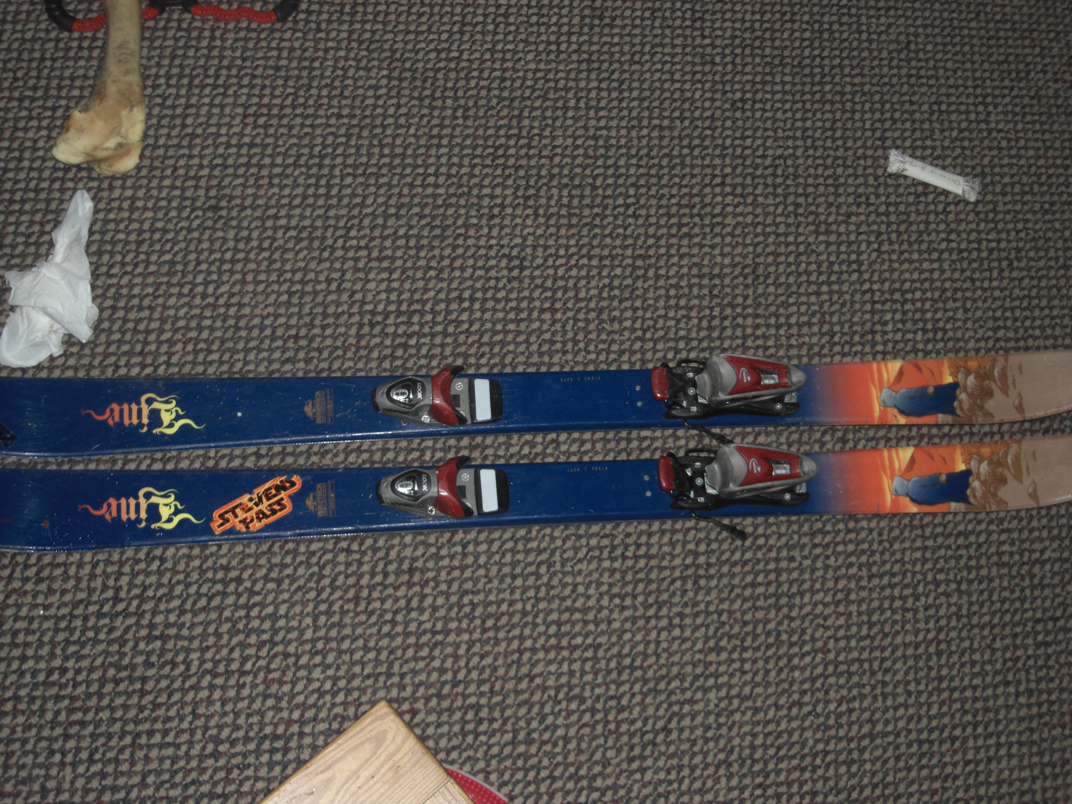 Topsheet and Bindings