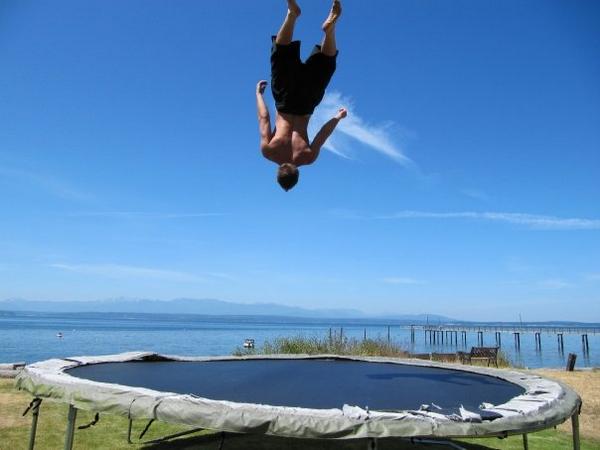 Trampoline