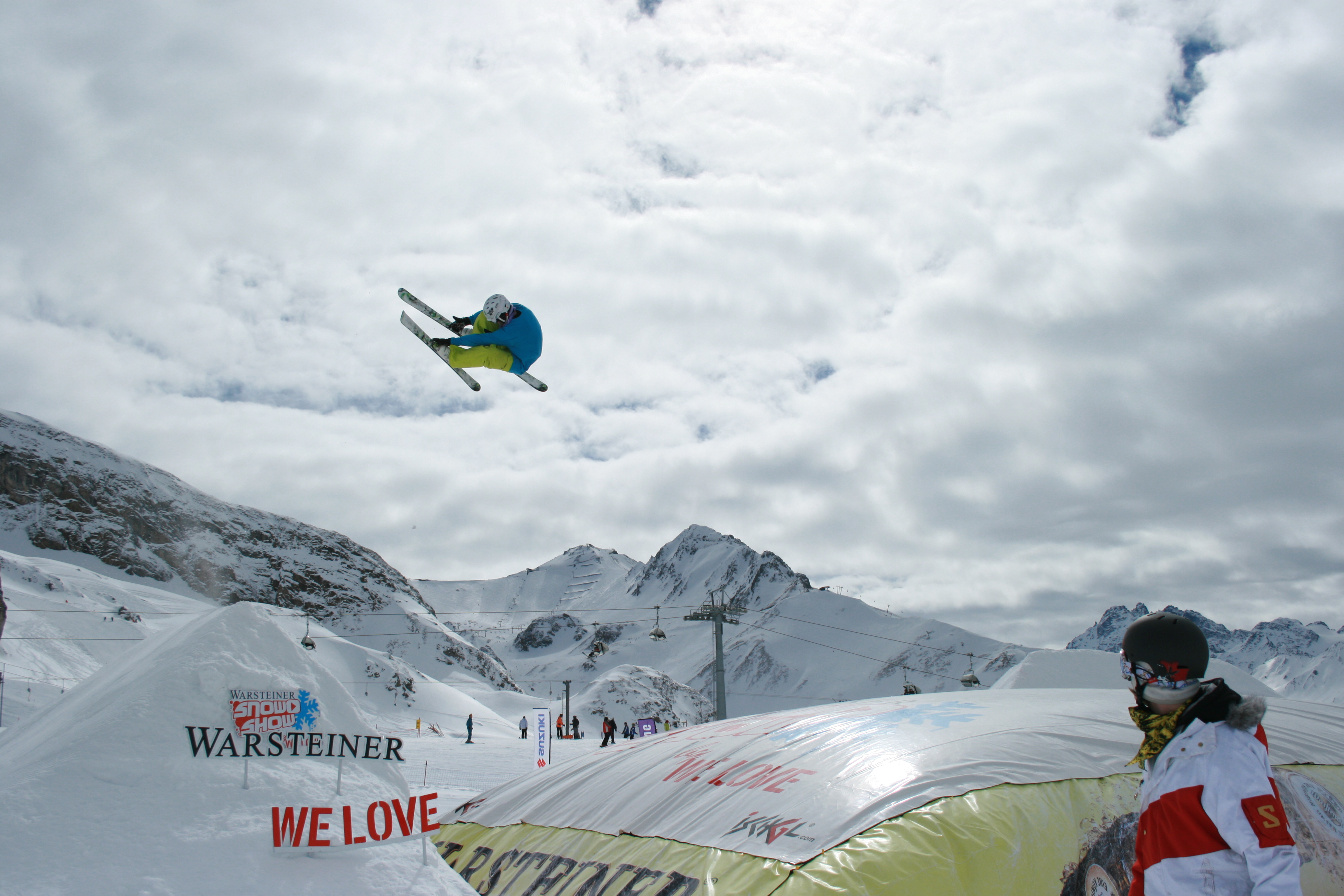 Try a truckdriver grab