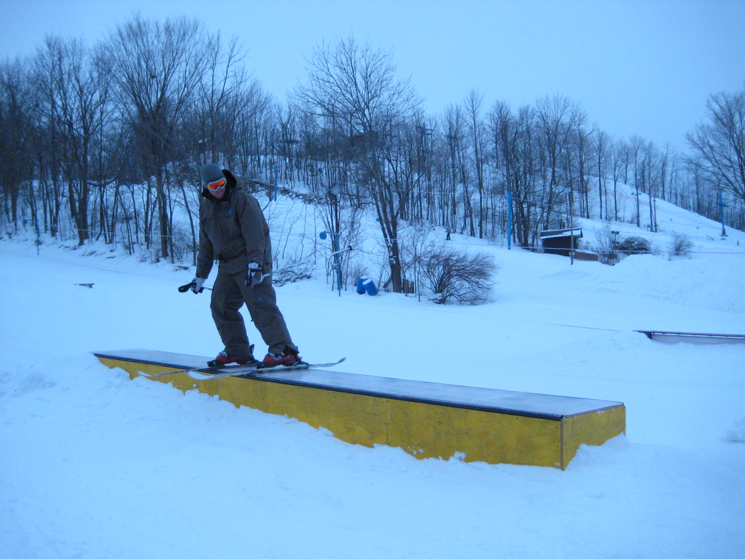 Tryin to keep the arms down