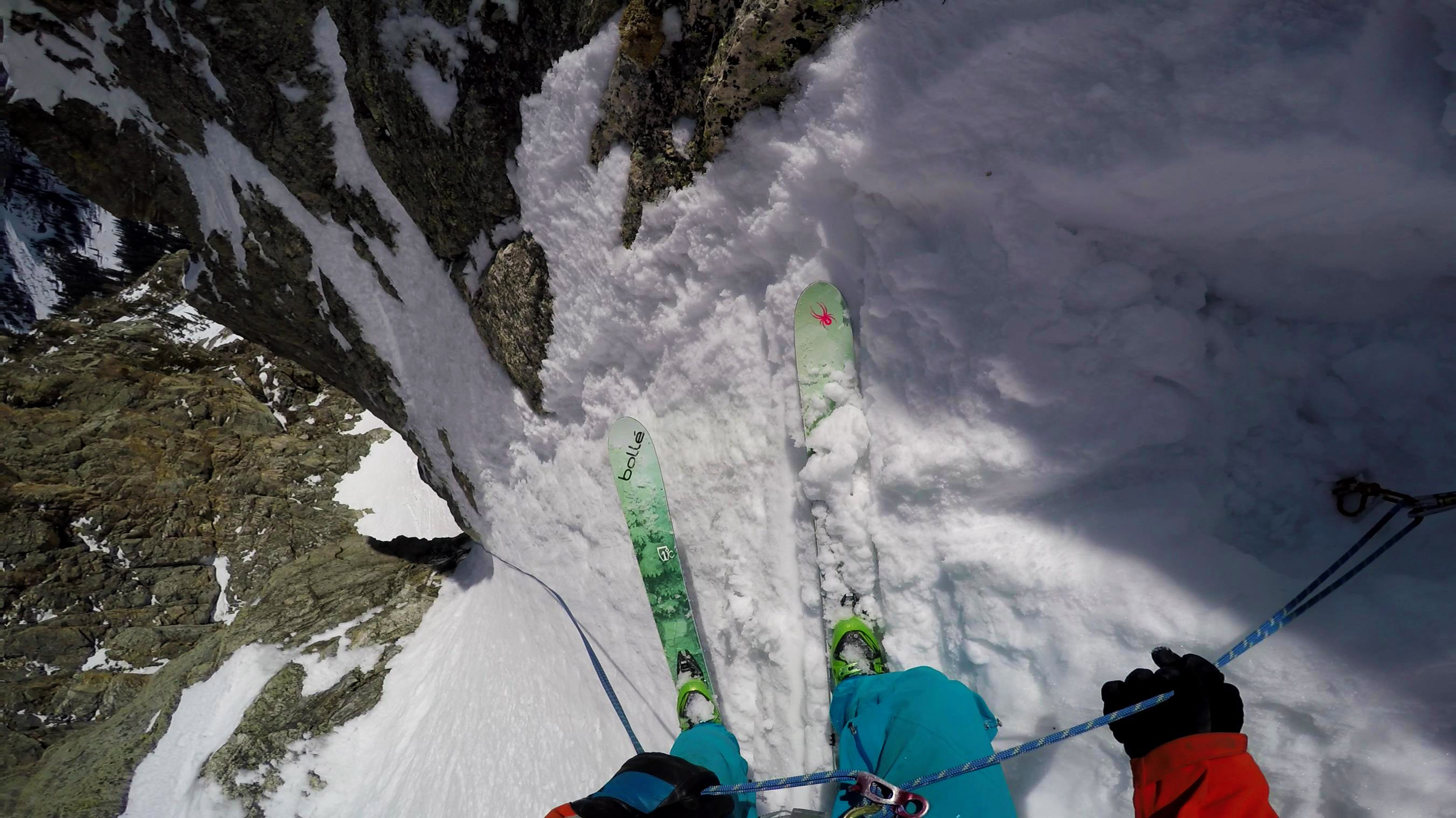 Unclipping for an air