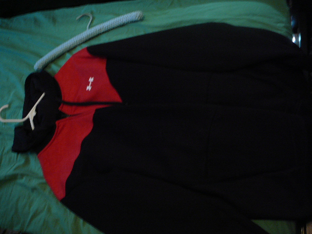 Underarmor Hoodie
