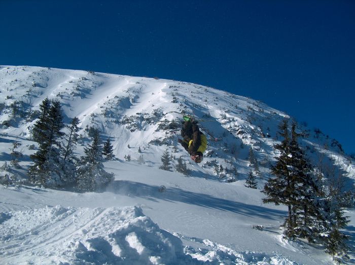 Underflip 5 Tail Grab