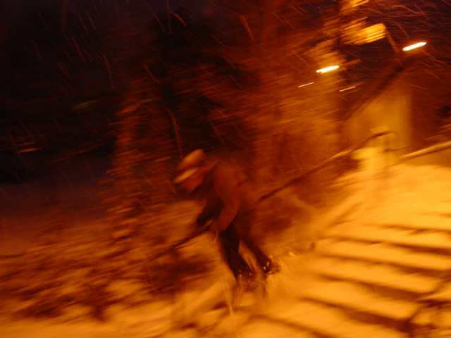 Urban Rail In G'Hood...Didnt Work