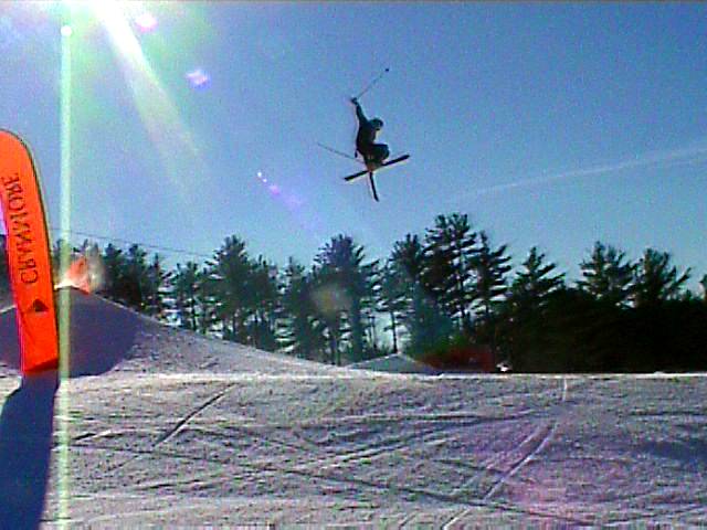 "V lip" over 40'  table