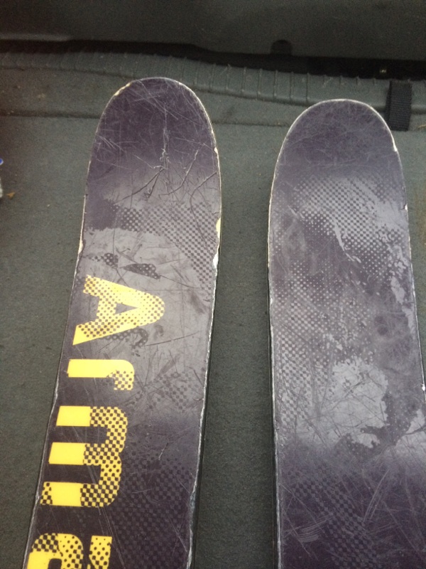 Various topsheet chips, nothing affecting ride