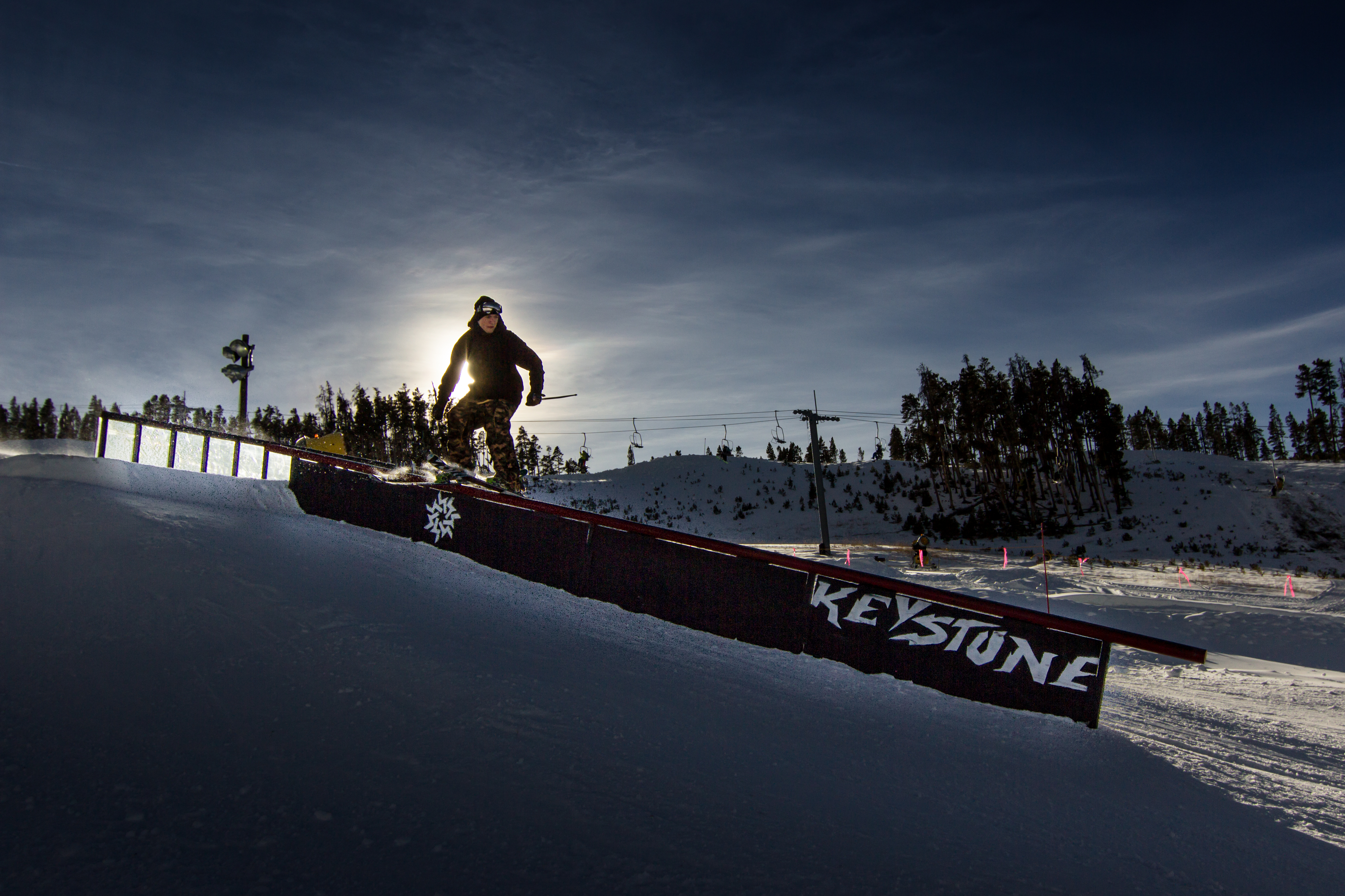 Walter Close Out Wide