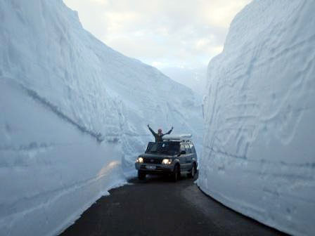 we dont need the winter. this is the way to Stryn summer skilift! 23/05/05