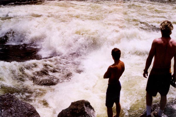 Well, it looks runnable.......sure.......Kayak