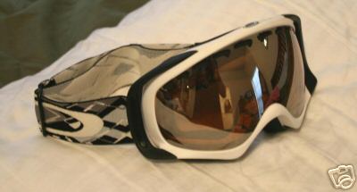 White crows with blk outrigger blk iridium