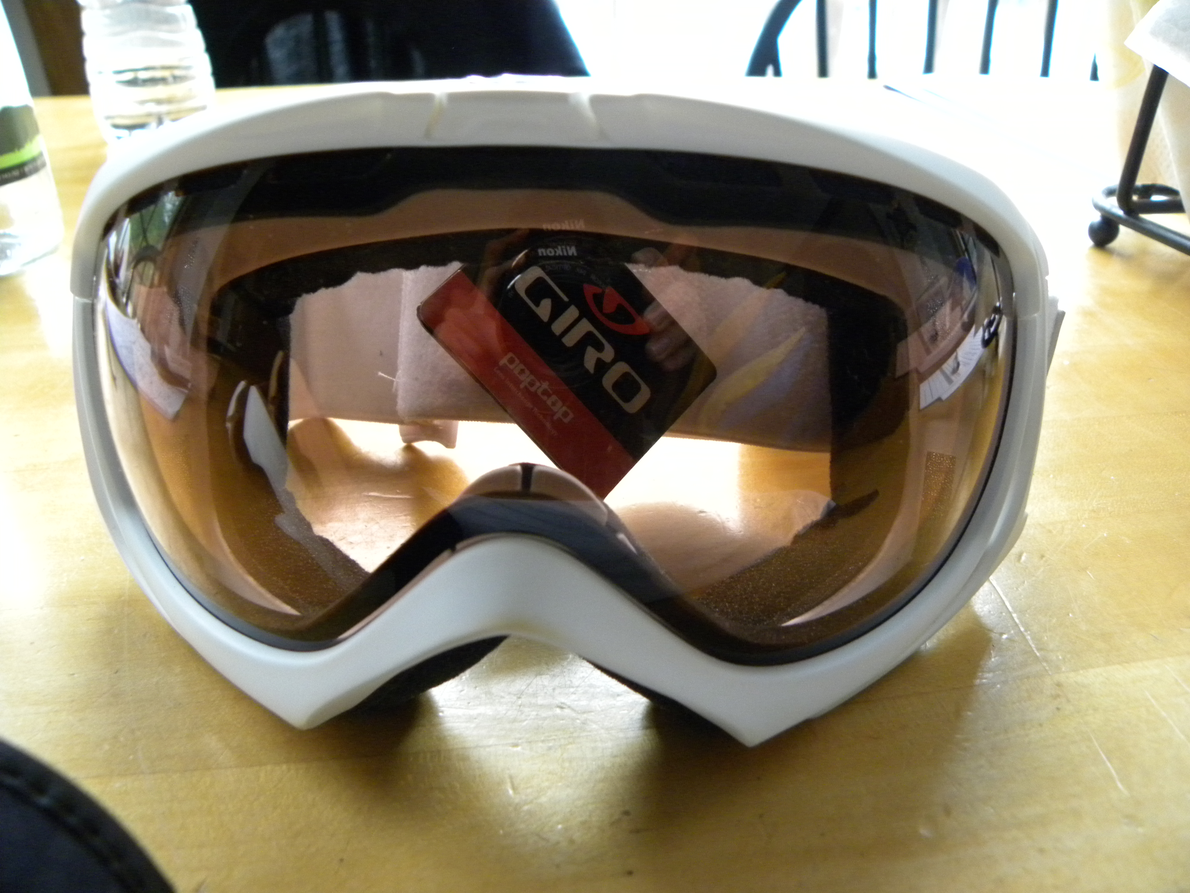 White Giro Manifest goggle