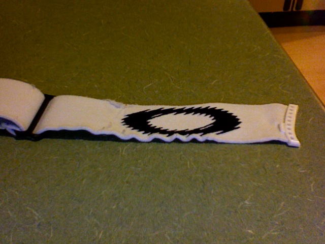 White strap imperfections